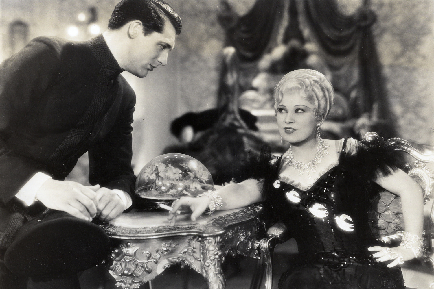 She Done Him Wrong. 1933. USA. Directed by Lowell Sherman