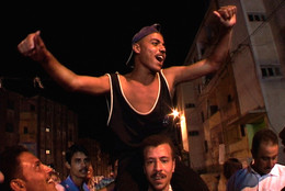 Mafrouza/Coeur (Mafrouza/Heart). 2007. France. Directed by Emmanuelle Demoris