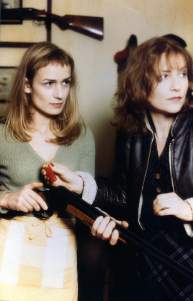 La cérémonie. 1995. France. Directed by Claude Chabrol. © Jérémie Nassif, courtesy MK2