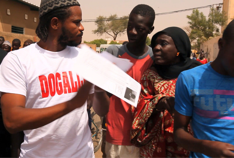 The Revolution Won’t Be Televised. 2016. Senegal. Directed by Rama Thiaw. Courtesy of Boul Falle
