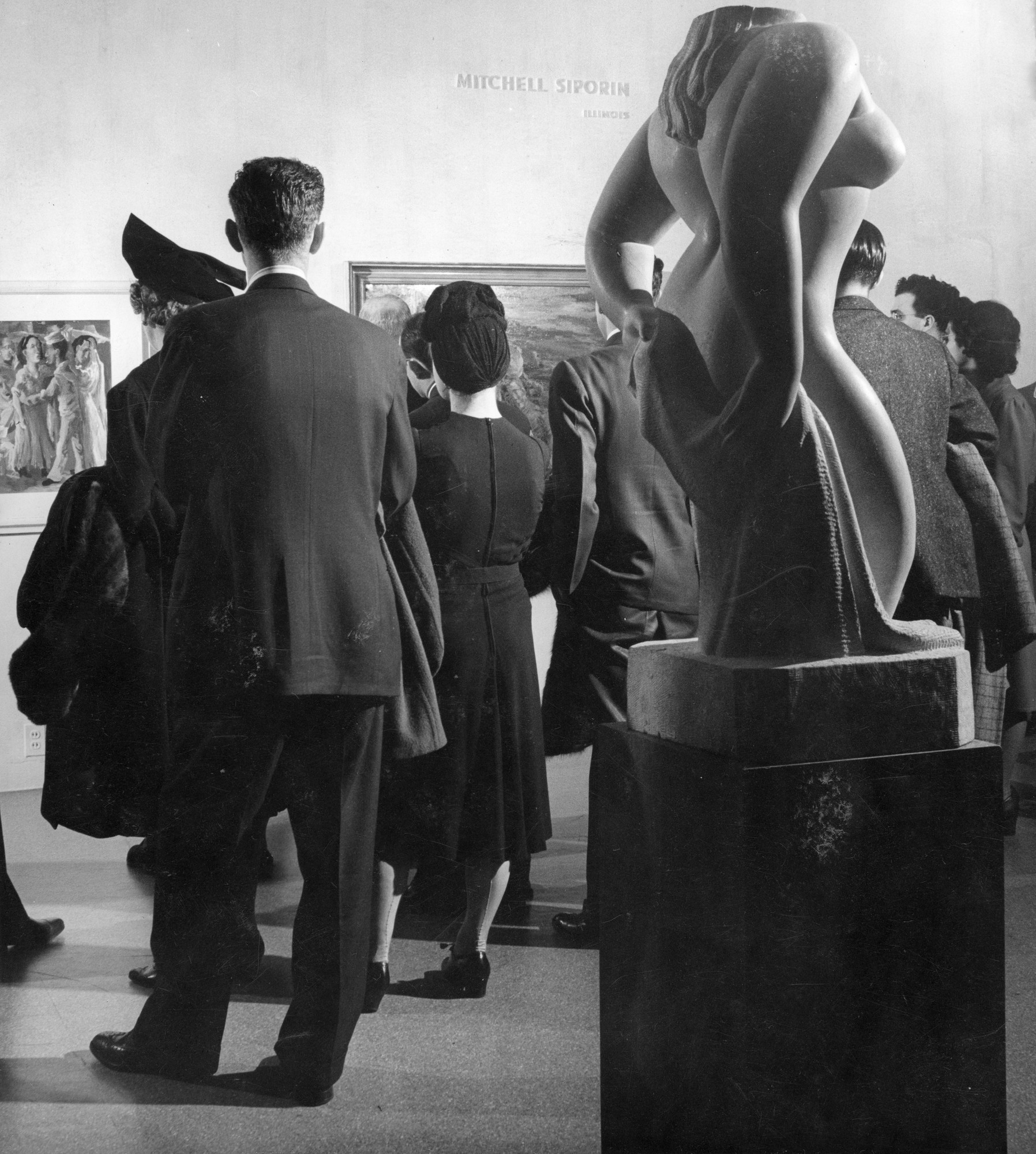 Americans 1942: 18. Artists from 9 States