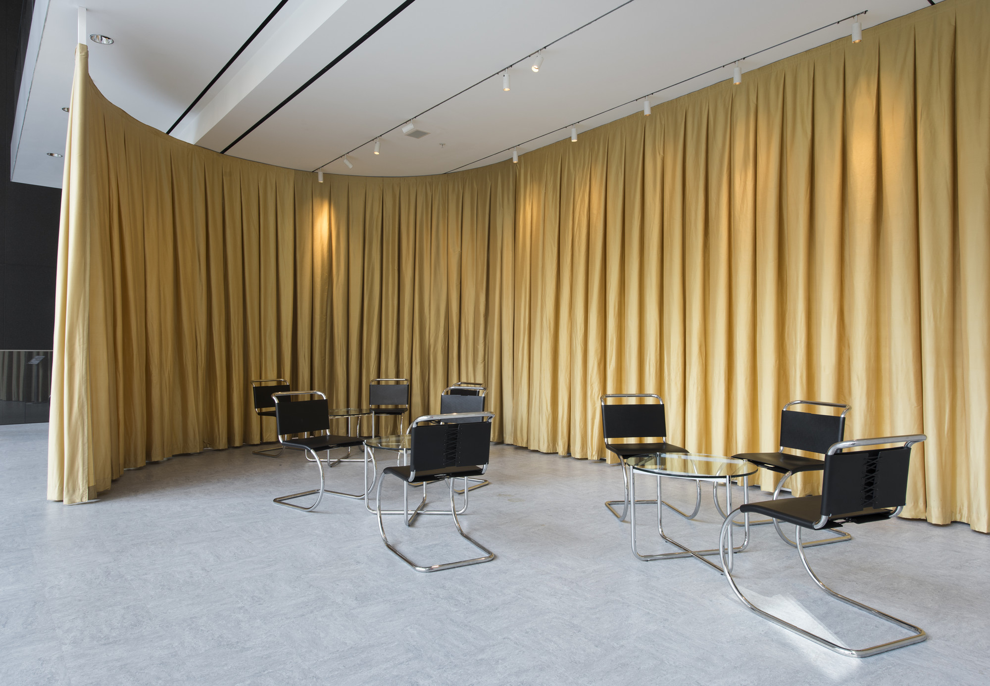 Lilly Reich and Ludwig Mies van der Rohe. The Velvet and Silk Cafe ...