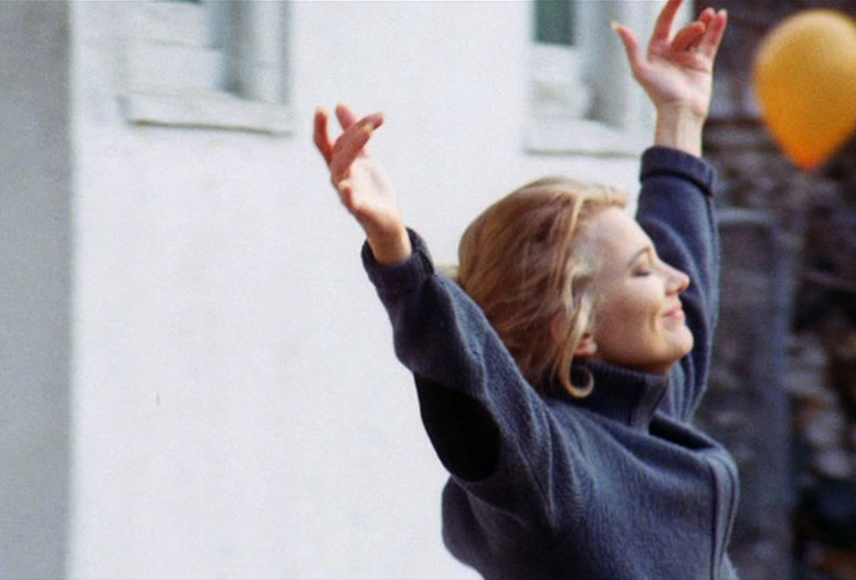 A Woman Under the Influence. 1974. USA. Written and directed by John Cassavetes