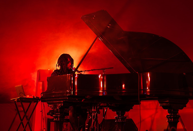 The Voice in Three Acts and Bathroom Songs, with Robert Ashley, Pharmakon, Gelsey Bell, and M. Lamar on October 11, 2015. Presented at MoMA PS1 as part of VW Sunday Sessions 2015-2016. Photograph: Charles Roussel.