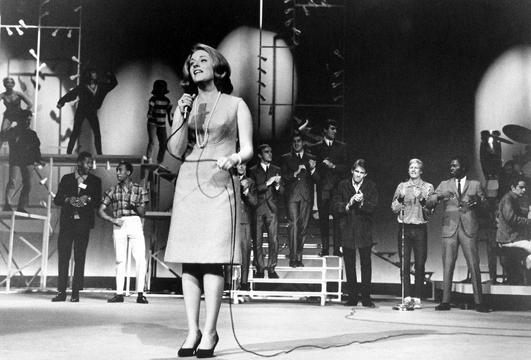 T.A.M.I. Show. 1964. USA. Directed by Steve Binder. Courtesy of American International Pictures/Photofest. © American International Pictures