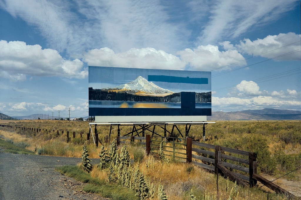 Stephen Shore. U.S. 97, South of Klamath Falls, Oregon, July 21, 1973. 1973. Chromogenic color print, printed 2002, 17 3/4 x 21 15/16″ (45.1 x 55.7 cm). The Museum of Modern Art, New York. The Photography Council Fund. © 2017 Stephen Shore