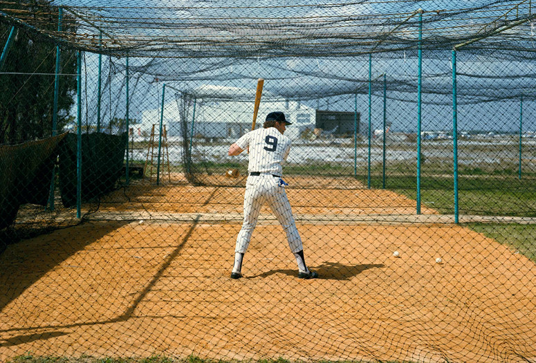 Stephen Shore. Graig Nettles, Fort Lauderdale, Florida, March 1, 1978. 1978. Chromogenic color print, 7 11/16 x 9 11/16″ (19.5 x 24.6 cm). The Museum of Modern Art, NY. Acquired with matching funds from Blanchette Hooker Rockefeller and the National Endowment for the Arts, 1978. © 2017 Stephen Shore