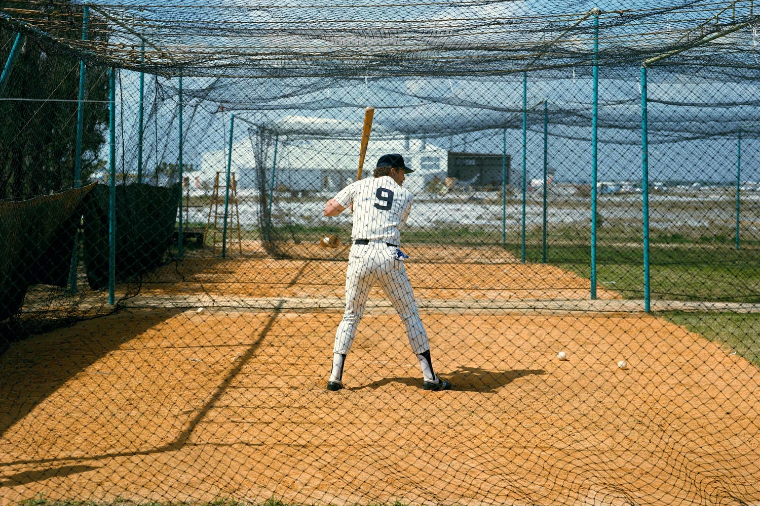 Stephen Shore. Graig Nettles, Fort Lauderdale, Florida, March 1, 1978. 1978. Chromogenic color print, 7 11/16 x 9 11/16″ (19.5 x 24.6 cm). The Museum of Modern Art, NY. Acquired with matching funds from Blanchette Hooker Rockefeller and the National Endowment for the Arts, 1978. © 2017 Stephen Shore
