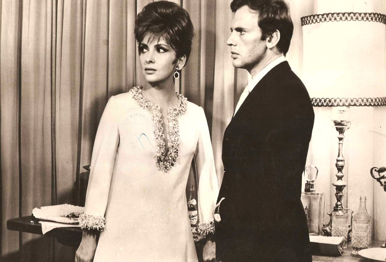 Death Laid an Egg. 1968. Italy. Directed by Giulio Questi. With Gino Lollobrigida, Jean-Louis Trintignant, Ewa Aulin. Courtesy American Genre Film Archive