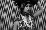 Stephanie Syjuco. Cargo Cults: Head Bundle. 2013-16. Pigmented inkjet print, 40 x 30 inches (101.6 x 76.2 cm). Courtesy the artist and Catharine Clark Gallery, San Francisco and Ryan Lee Gallery, New York. © 2018 Stephanie Syjuco