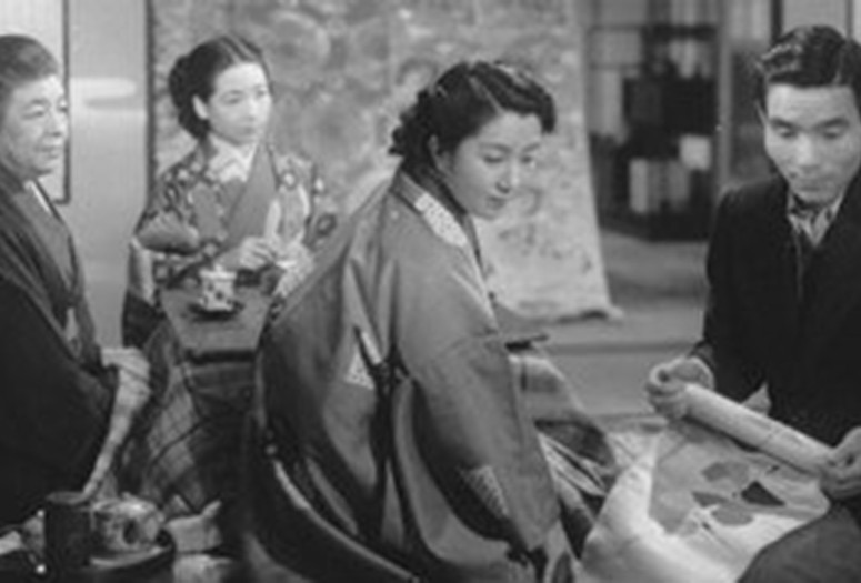 Sisters of Nishijin. 1952. Japan. Directed by Kozaburo Yoshimura. With Kinuyo Tanaka, Yumiko Miyagino, Mitsuko Miura, Yuko Tsumura. Courtesy Kadokawa Pictures