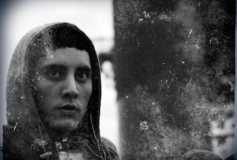 P3ND3JO5. 2013. Argentina. Directed by Raul Perrone. Courtesy of the artist