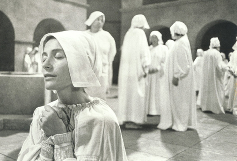 I, the Worst of All. 1990. Argentina. Directed by María Luisa Bemberg. Courtesy First Run Features