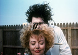 Edward Scissorhands. 1990 USA. Directed by Tim Burton. Courtesy of Twentieth Century Fox/Photofest