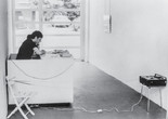 Bruce Nauman. Six Sound Problems for Konrad Fischer. 1968. Tape recorder with six tapes, chair with pencil, dimensions variable. Installation view, Konrad Fischer Galerie, 1968. Image courtesy of Archiv Dorothee und Konrad Fischer, Kunstsammlung Nordrhein-Westfalen, Düsseldorf, Schenkung/Zentralarchiv für deutsche und internationale Kunstmarktforschung (ZADIK), Köln/Konrad Fischer Galerie, Düsseldorf, Berlin