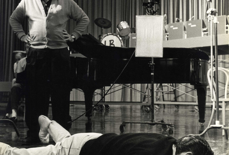 Jerry Lewis “conceding defeat” on the set of The Nutty Professor, 1962. Courtesy Chris Lewis