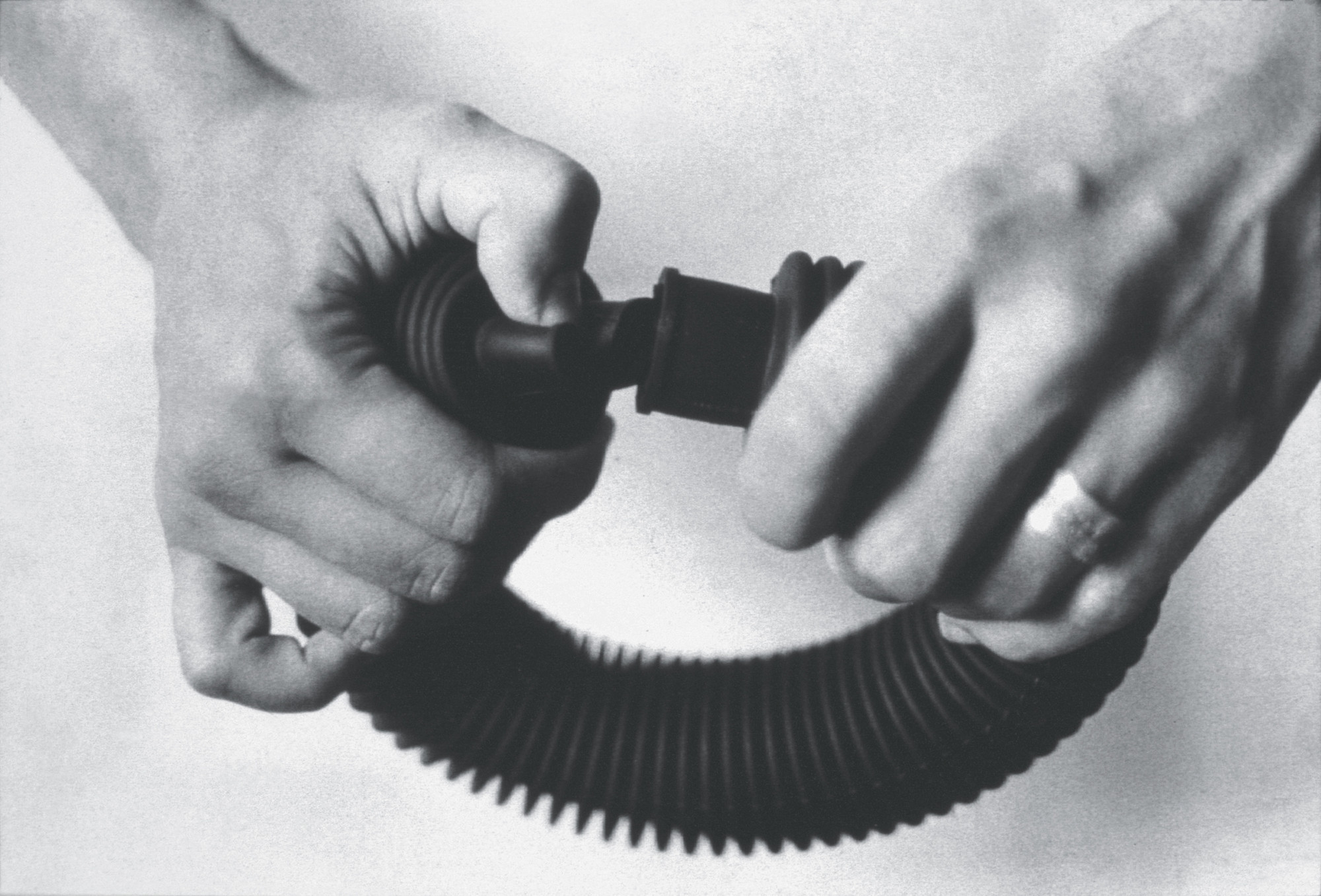 Lygia Clark. _Respire Comigo (Breathe with Me)_. 1966