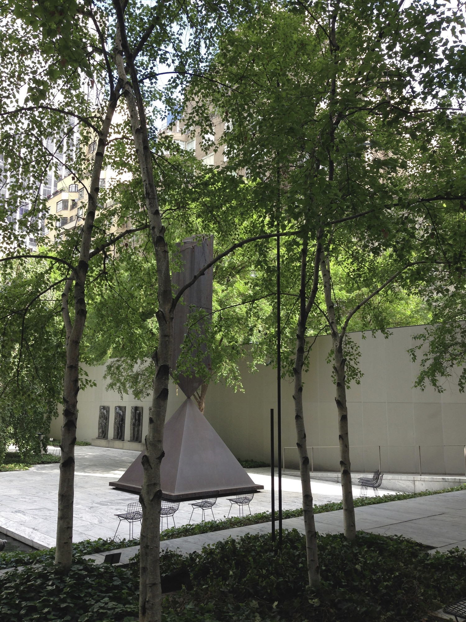 Steel
240 3/16 x 1 5/16" (610 x 3.3 cm) and 86 5/8 x 1 5/16" (220 x 3.3 cm)
Partial gift of the Daled Collection and partial purchase through the generosity of Maja Oeri and Hans Bodenmann, Sue and Edgar Wachenheim III, Marlene Hess and James D. Zirin, Agnes Gund, Marie Josée and Henry R. Kravis, and Jerry I. Speyer and Katherine G. Farley
© 2014 Peter Downsbrough / Artists Rights Society (ARS), New York