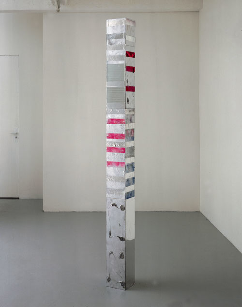 Isa Genzken. Columns. 1990-2000