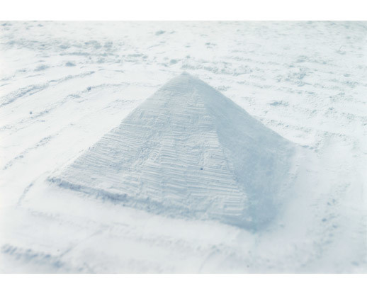 JoAnn Verburg
(American, born 1939)
Pyramid
2000