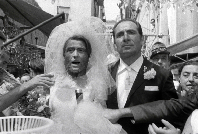 La donna scimmia (The Ape Woman). 1964. Italy, France. Directed by Marco Ferreri. Courtesy Cineteca di Bologna.
