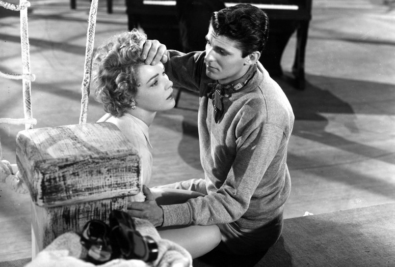Never Fear (The Young Lovers). 1950. USA. Directed by Ida Lupino. Courtesy Eagle-Lion Films/Photofest