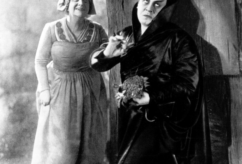 Faust. 1926. Germany. Directed by F. W. Murnau. Courtesy Munich Filmmuseum/Photofest