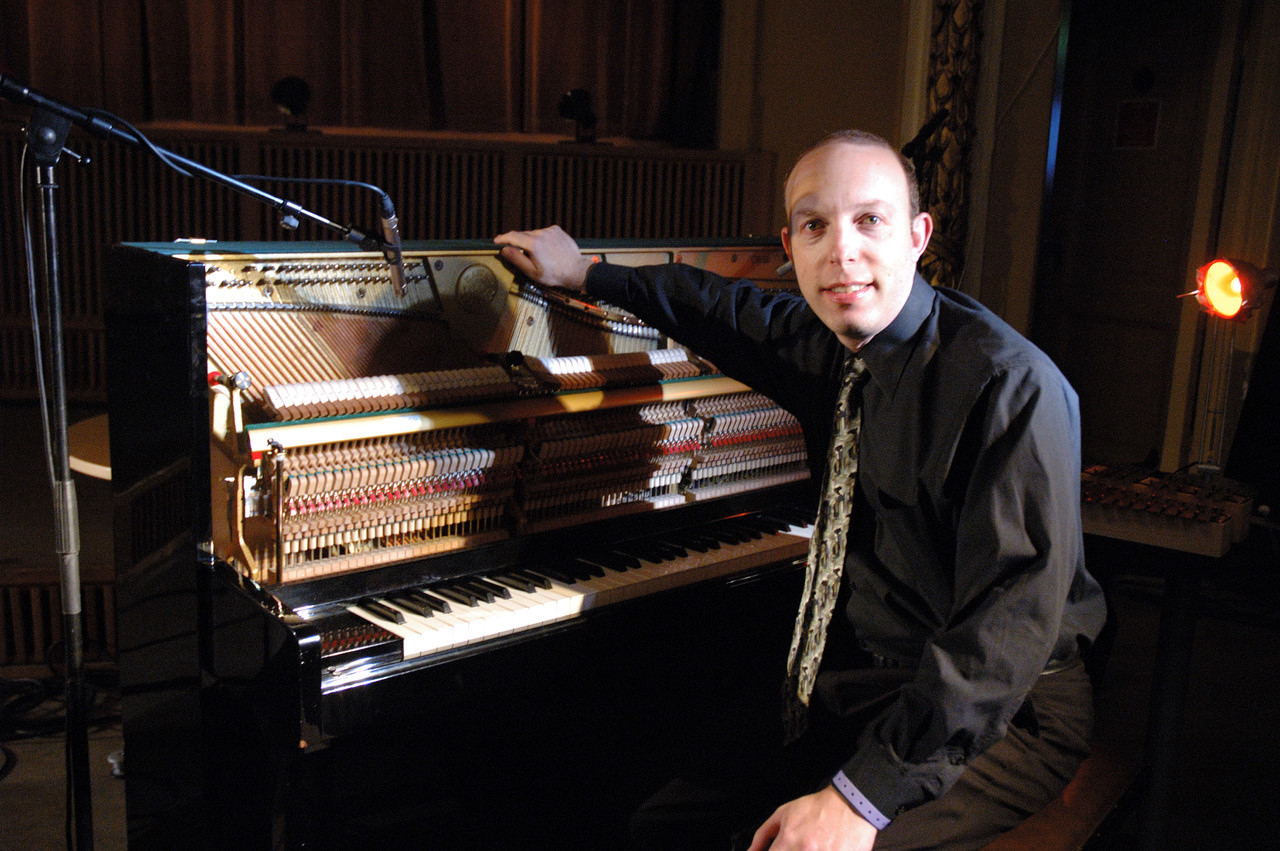 Hearing Silent Films with Ben Model | Magazine | MoMA