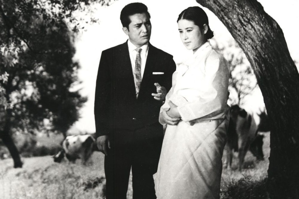Sarang bang sonnim omoni (My Mother and Her Guest). 1961. South Korea. Directed by Shin Sang-ok