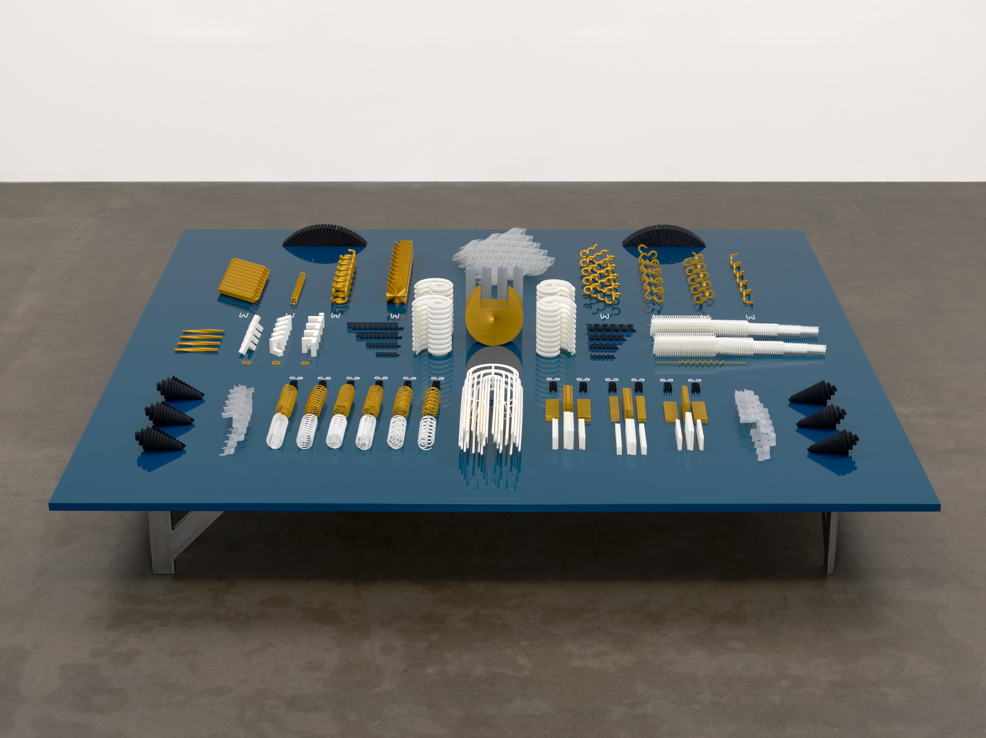Tauba Auerbach. Altar/Engine. 2015