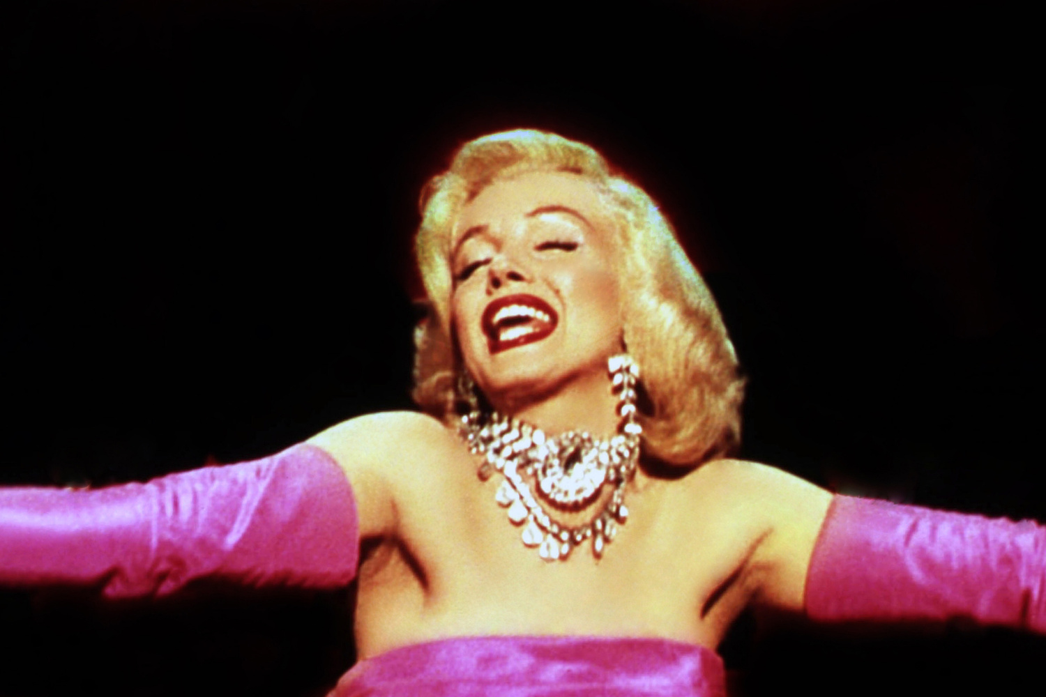 Gentlemen Prefer Blondes. 1953. USA. Directed by Howard Hawks. Courtesy Twentieth Century Fox Film Corporation/Photofest