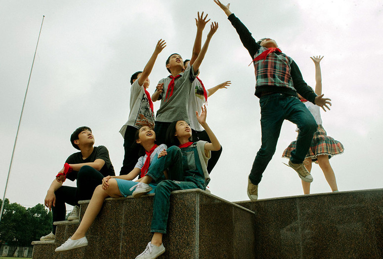 Suburban Birds. 2018. China. Directed by Qiu Sheng
