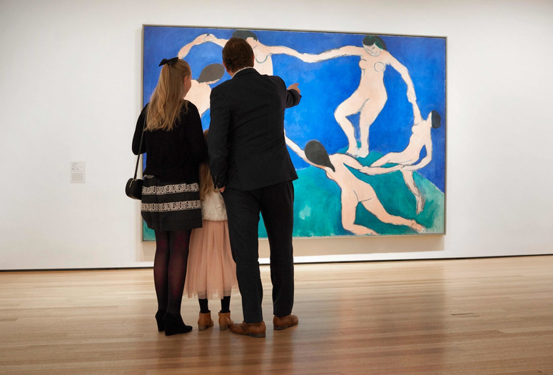 Henri Matisse. Dance (I). Paris, Boulevard des Invalides, early 1909. Oil on canvas. Gift of Nelson A. Rockefeller in honor of Alfred H. Barr, Jr. © 2018 Succession H. Matisse/Artists Rights Society (ARS), New York. Photo: Gregg Pasquarelli