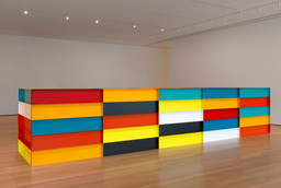 Donald Judd. Untitled. 1991. Enameled aluminum, 59″ × 24′ 7 1/4″ × 65″ (150 × 750 × 165 cm). The Museum of Modern Art, New York. Bequest of Richard S. Zeisler and gift of Abby Aldrich Rockefeller (both by exchange) and gift of Kathy Fuld, Agnes Gund, Patricia Cisneros, Doris Fisher, Mimi Haas, Marie-Josée and Henry R. Kravis, and Emily Spiegel. © 2019 Judd Foundation/Artists Rights Society (ARS), New York. Photo: John Wronn
