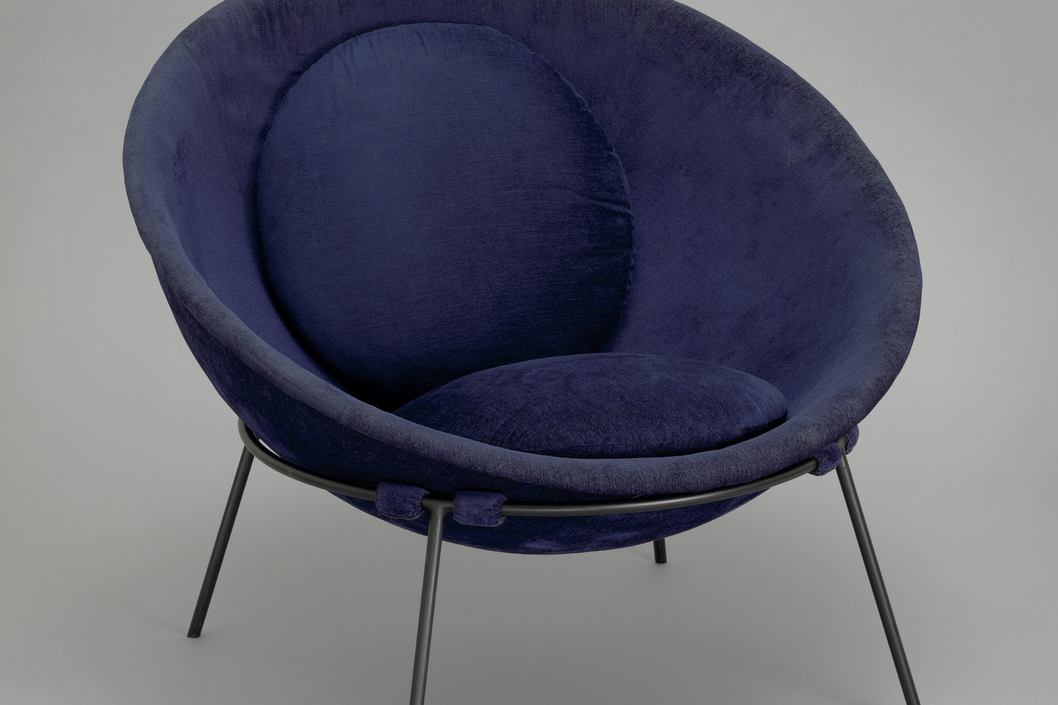 Lina Bo Bardi. Poltrona Bowl chair. 1951. Steel and fabric, 21 5/8 × 33 1/16 × 33 1/16" (55 × 84 × 84 cm). Committee on Architecture and Design Funds