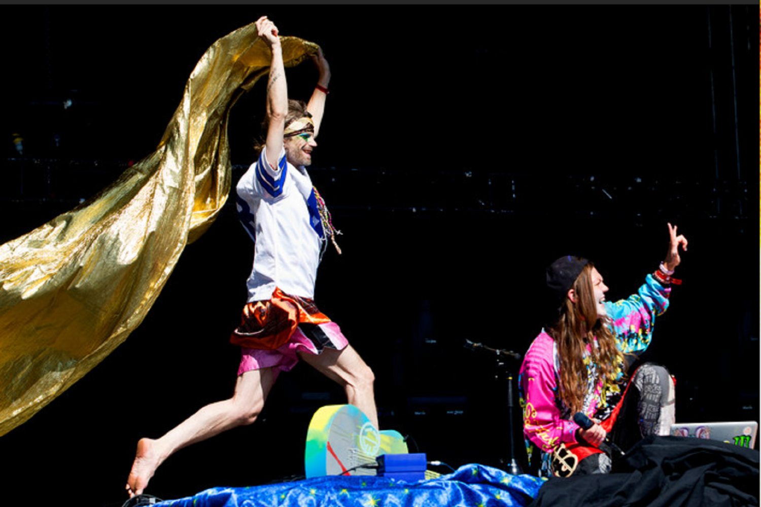 Lune The Center with Linnea Martinsson and Mårten Spångberg. Image courtesy of the artist.