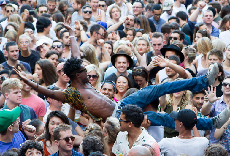 Warm Up on August 20, 2016, presented at MoMA PS1 as part of Warm Up 2016. Photo courtesy of MoMA PS1.