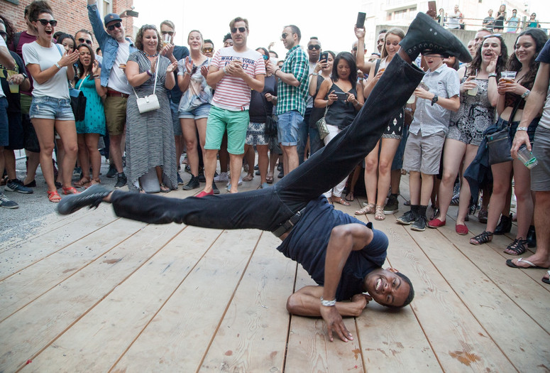 Warm Up on June 18, 2016, presented at MoMA PS1 as part of Warm Up 2016. Photo by Derek Schultz.