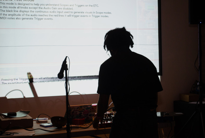 Devin Kenny, los giros de la siguiente, 2019. Documentation of performance essay. Image courtesy of Devin Kenny. Photo: Sidney Mori.