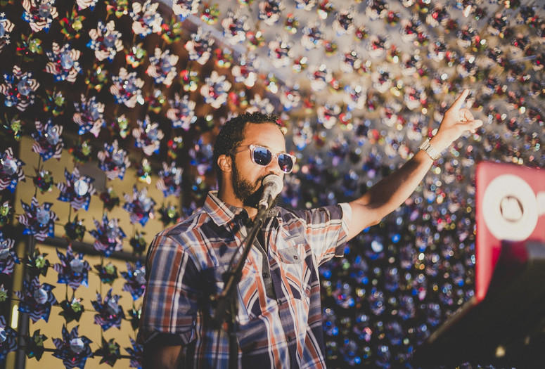 Warm Up on August 30, 2014, presented at MoMA PS1 as part of Warm Up 2014. Photo by Charles Roussel.