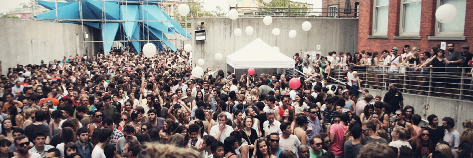Warm Up on August 11, 2012, presented at MoMA PS1 as part of Warm Up 2012. Photo by Charles Roussel.