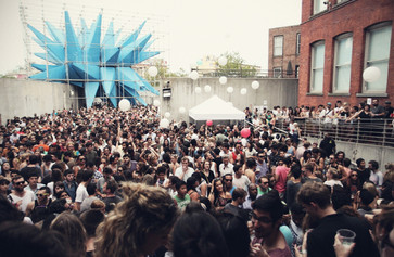 Warm Up on August 11, 2012, presented at MoMA PS1 as part of Warm Up 2012. Photo by Charles Roussel.