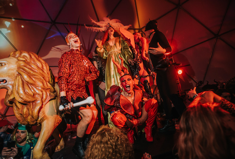 Halloween Ball with Susanne Bartsch. Cirque de Musée. October 27, 2018. Presented at MoMA PS1 as part of VW Sunday Sessions 2018-2019. Photography: Ryan Muir