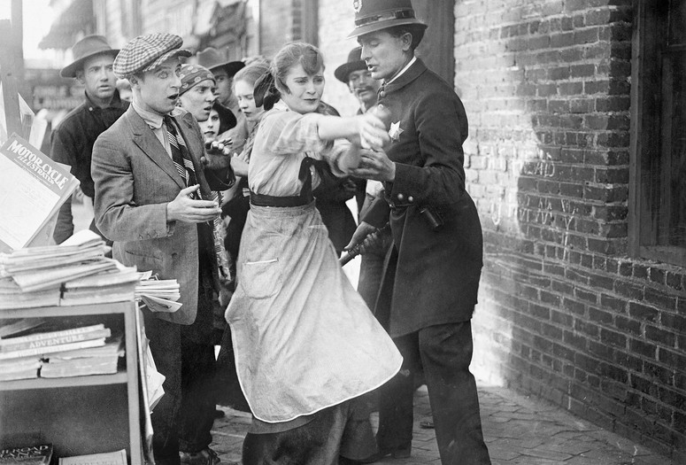 Intolerance. 1916. USA. Directed by D.W. Griffith. Courtesy MoMA Film Stills Archive