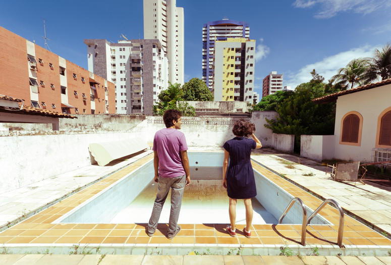 Neighboring Sounds. 2012. Brazil. Directed by Kleber Mendonça Filho. Courtesy Cinema Guild