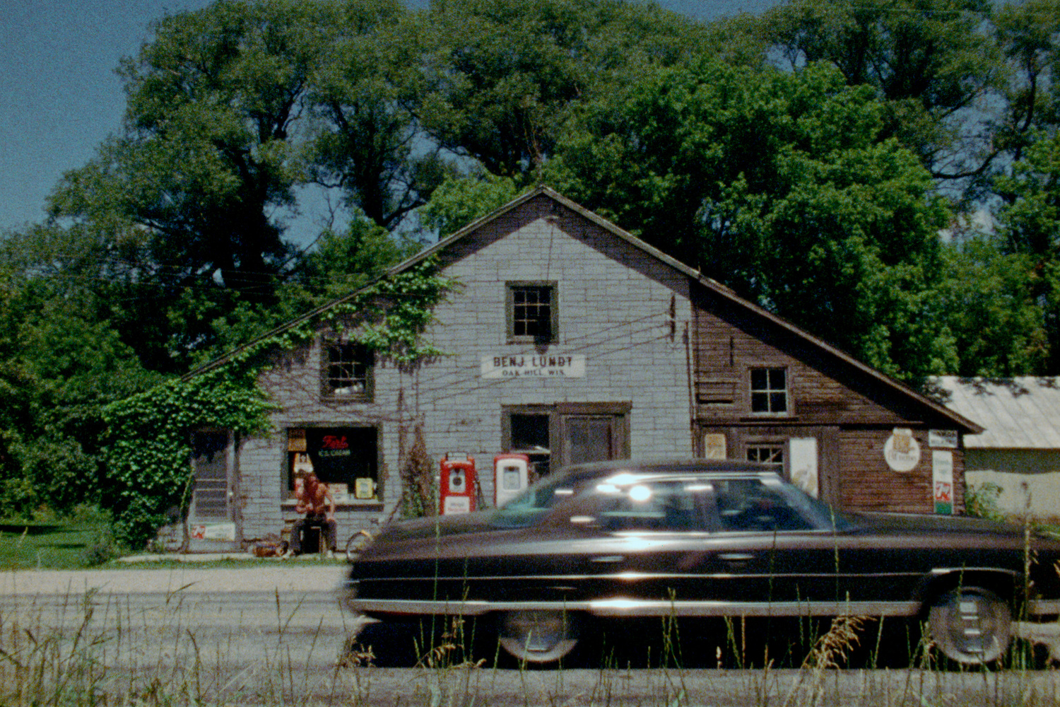 8 1/2 × 11. 1974. USA. Directed by James Benning. Courtesy the artist