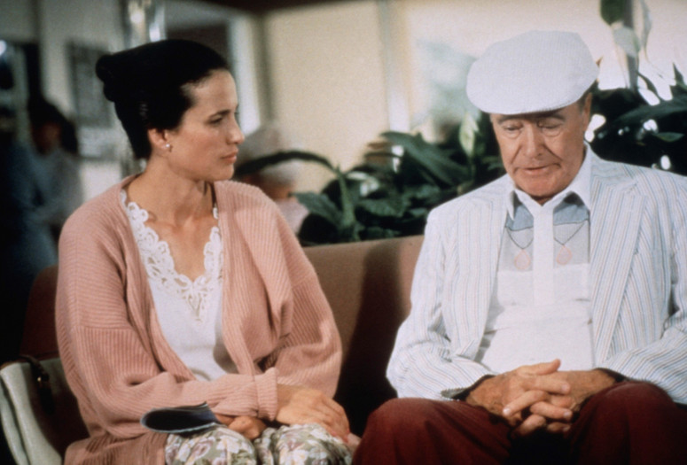 Short Cuts. 1993. USA. Directed by Robert Altman. Courtesy Everett Collection