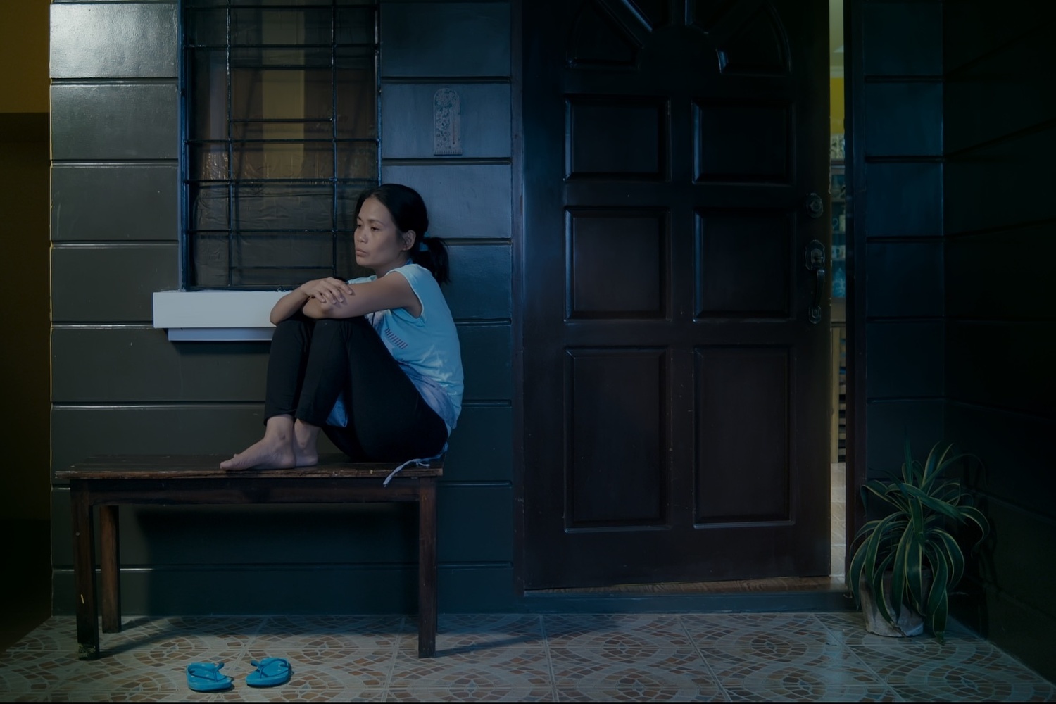 Overseas. 2019. France/Belgium. Directed by Sung-a Yoon. Courtesy Cat&Docs.