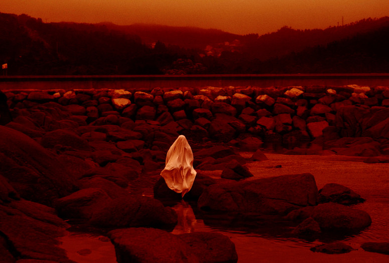 Red Moon Tide. 2020. Spain. Directed by Lois Patiño. Courtesy Lights On