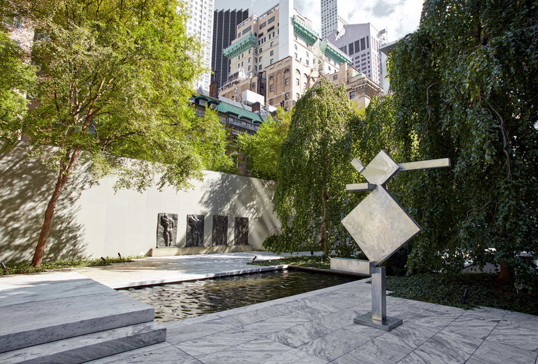 Installation view of A Century of Sculpture, The Museum of Modern Art, New York, October 21, 2019–May 2020. Photo: Heidi Bohnenkamp